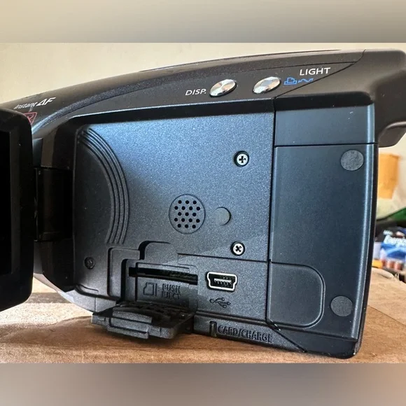 ② Canon　iVIS HV30　MiniDV対応　セット Amazon | Canon フルハイビジョンビデオカメラ iVIS (アイビス